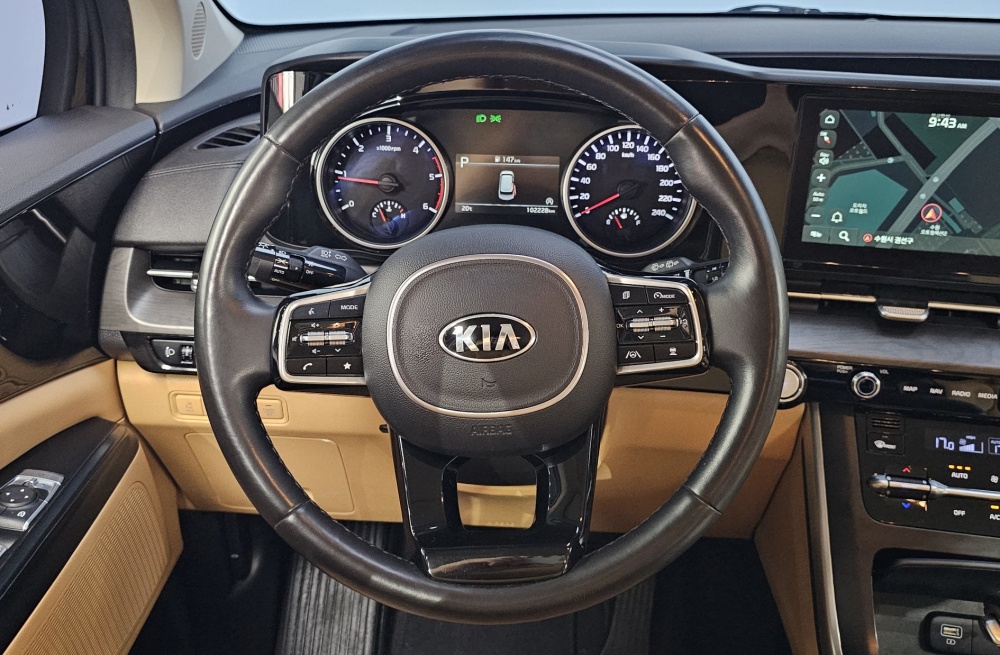 Kia Carnival 4th generation