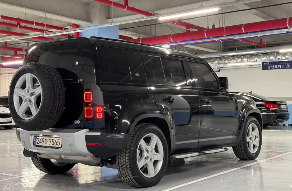 Land rover Defender (L663)