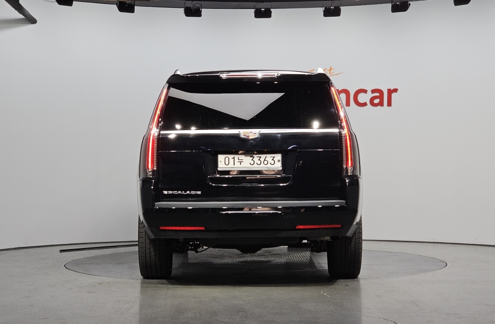 Cadillac escalade