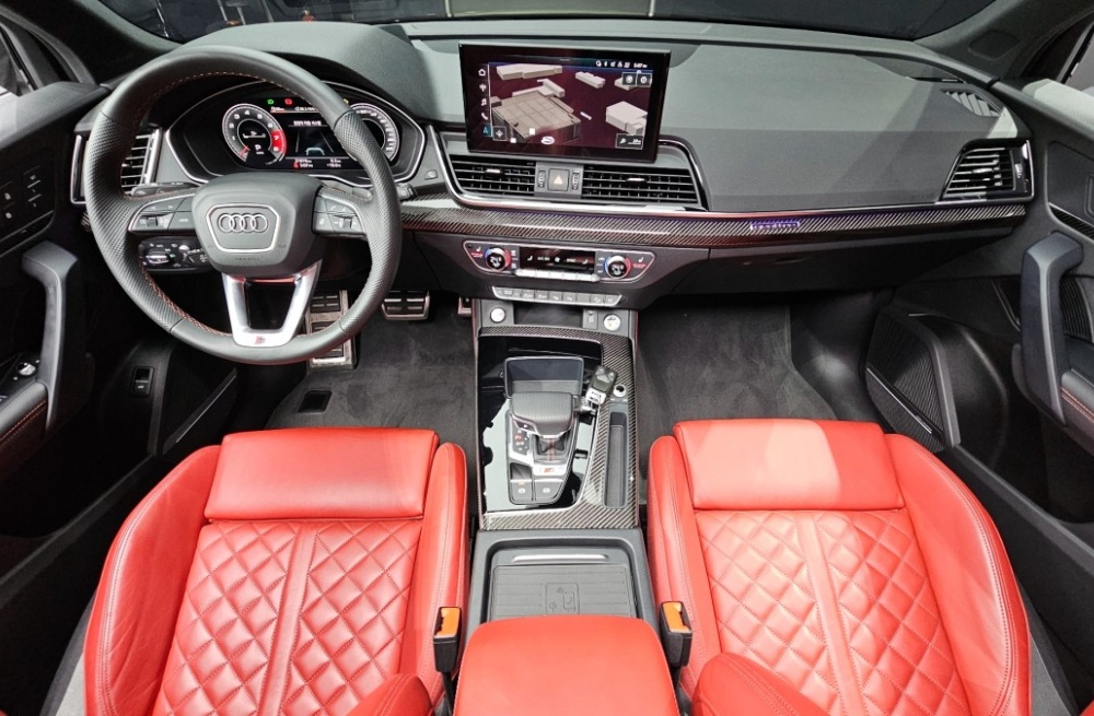 Audi SQ5 (FY)