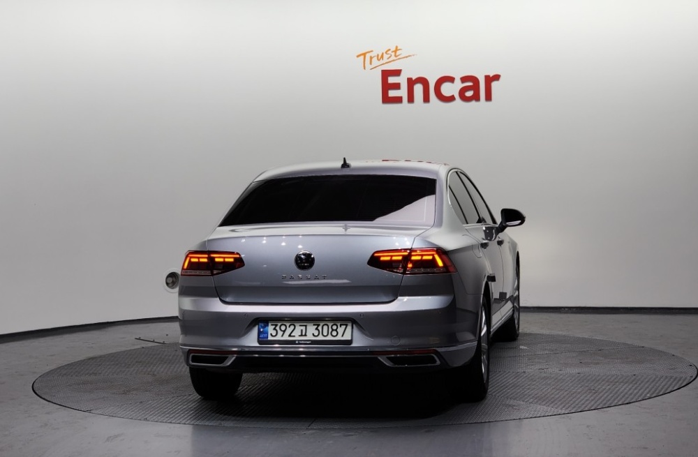 Volkswagen Passat GT (B8)