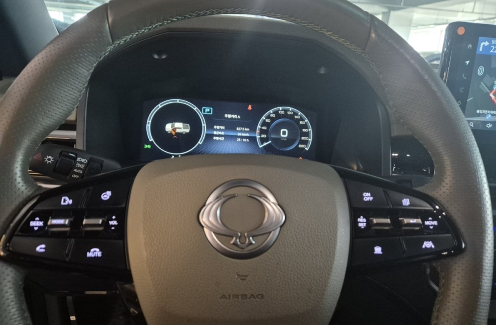 KG Mobility (Ssangyong) The New Rexton Sports Khan