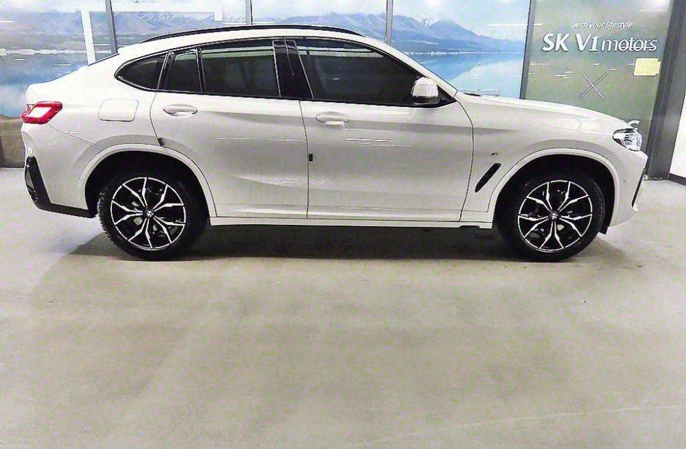 BMW X4 (G02)