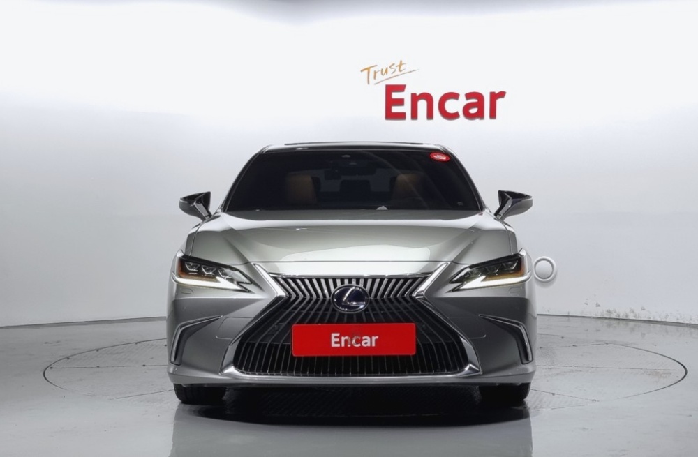 Lexus ES300h 7th generation