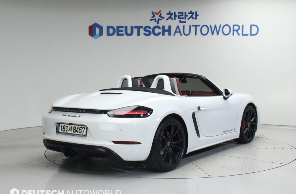 Porsche 718 boxster