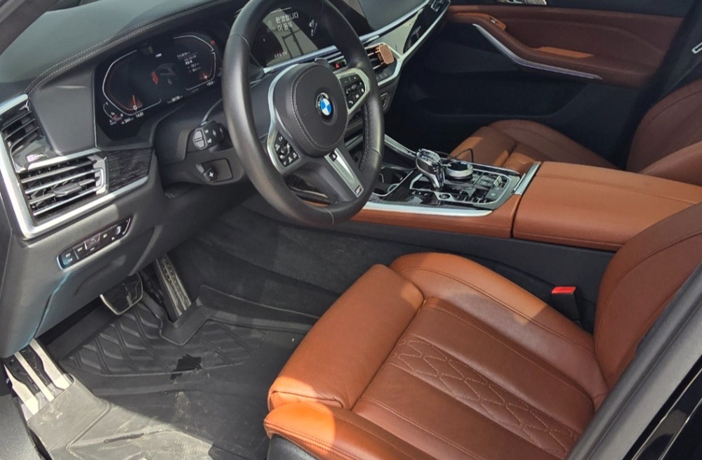 BMW X7 (G07)