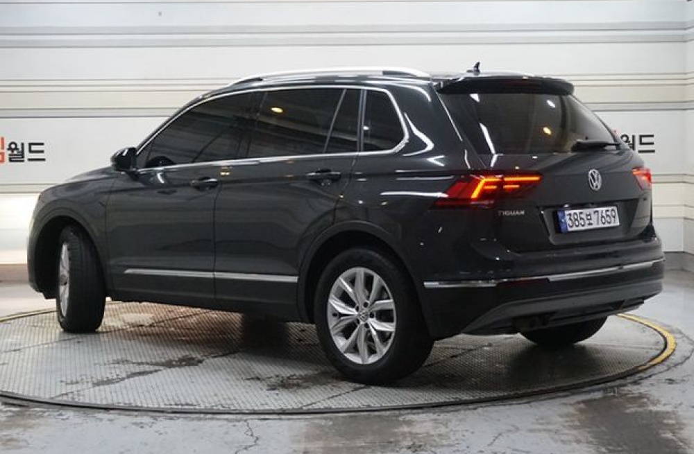 Volkswagen Tiguan 2nd generation