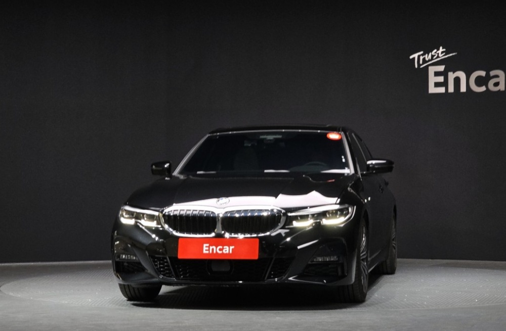 BMW 3 Series (G20)