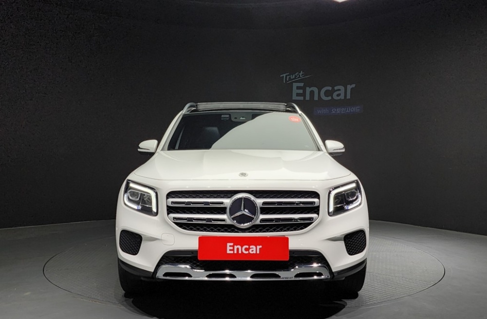 Mercedes-Benz GLB-Class X247