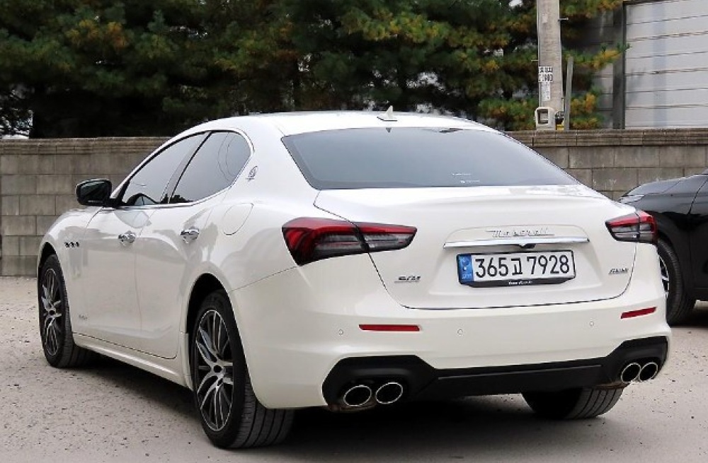 Maserati Ghibli