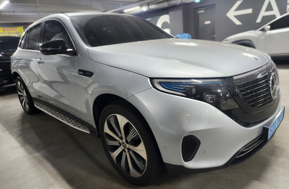 Mercedes-Benz EQC-N293