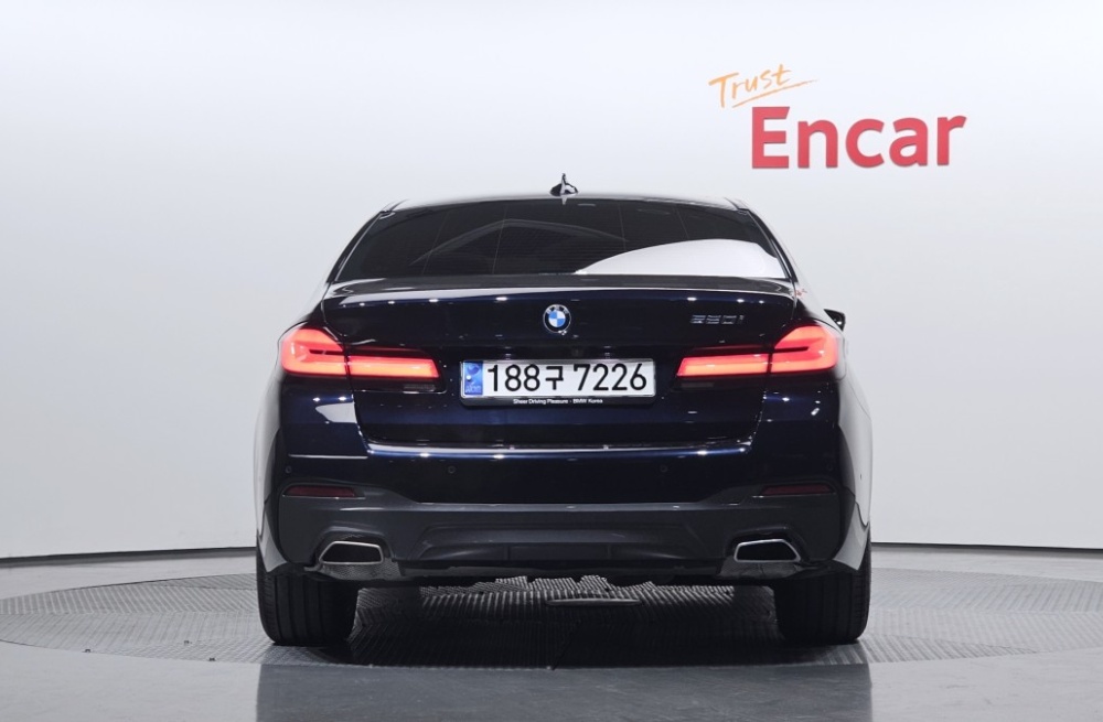 BMW 5 series (G30)