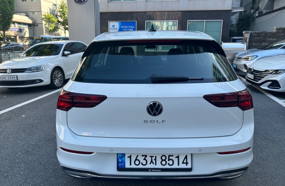 Volkswagen golf 8th generation