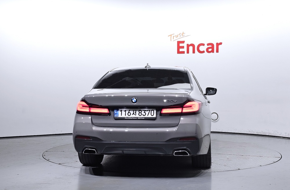 BMW 5 series (G30)