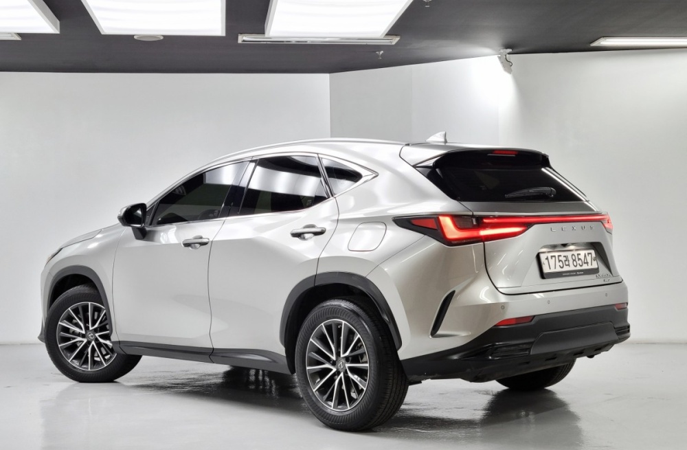 Lexus NX450h+ 2nd Gen