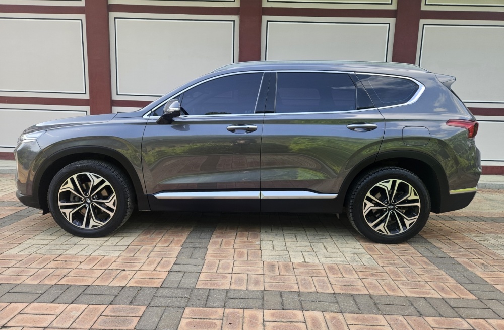 Hyundai Santa Fe TM