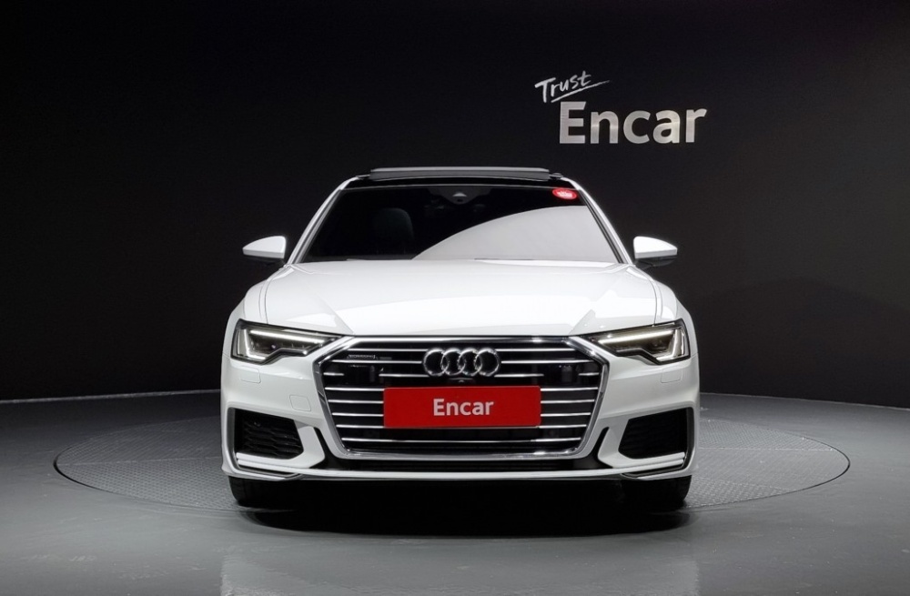 Audi A6 (C8)