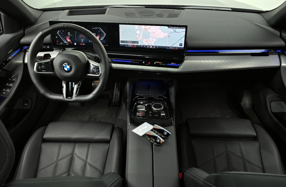 BMW 5 Series (G60)