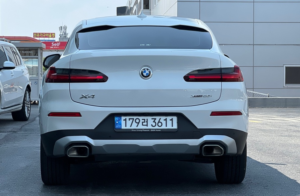 BMW X4 (G02)