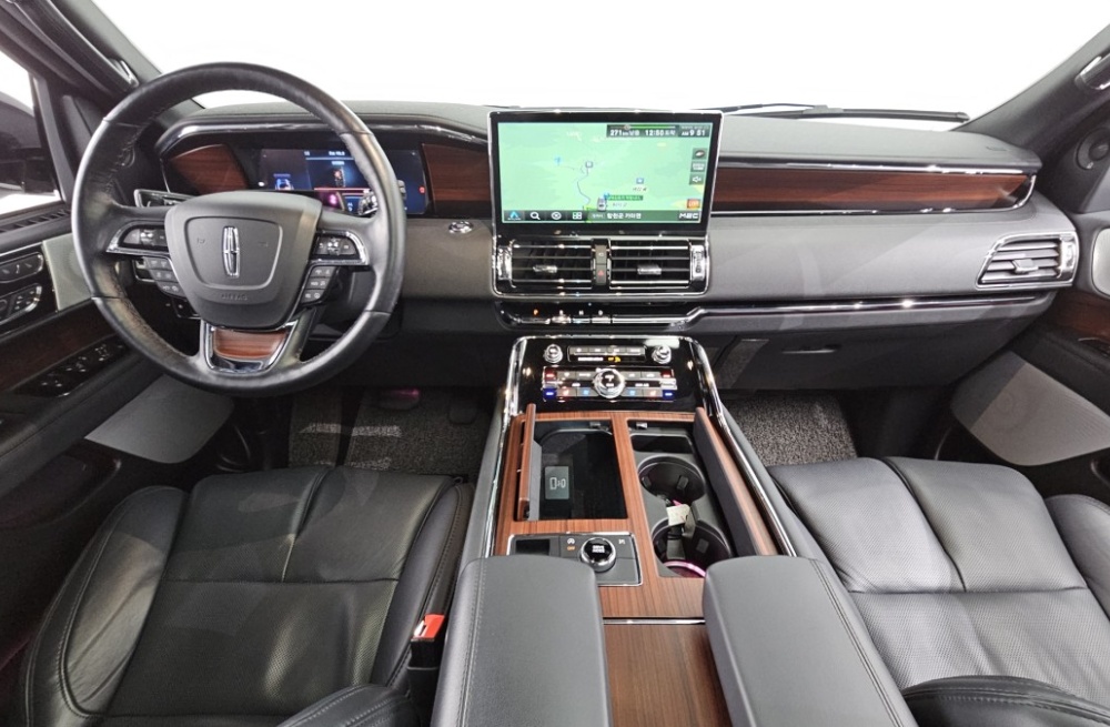 Lincoln Navigator 4th generation