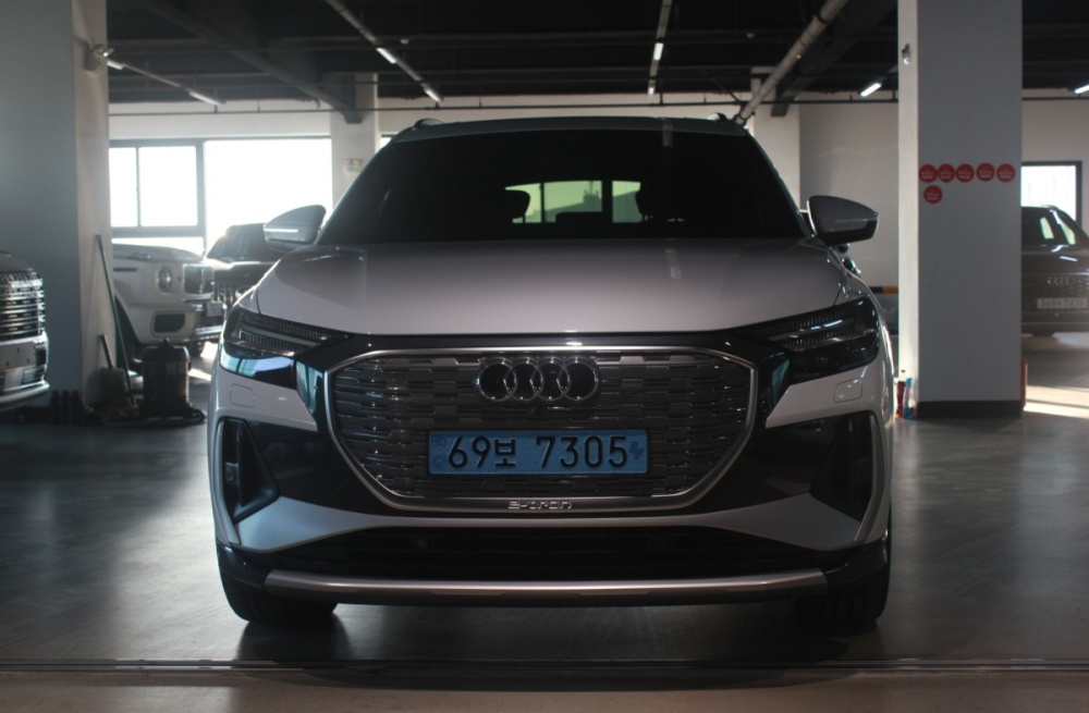 Audi Q4 e-tron (F4)