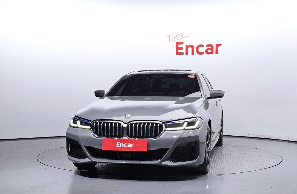 BMW 5 series (G30)
