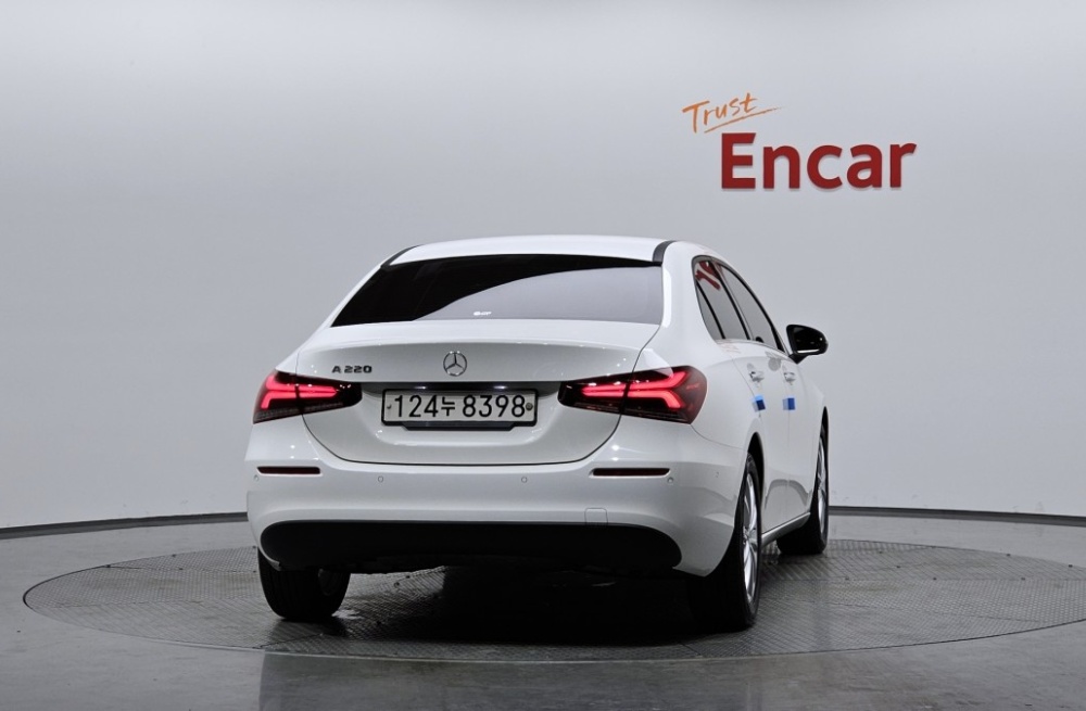 Mercedes-Benz A-Class W177