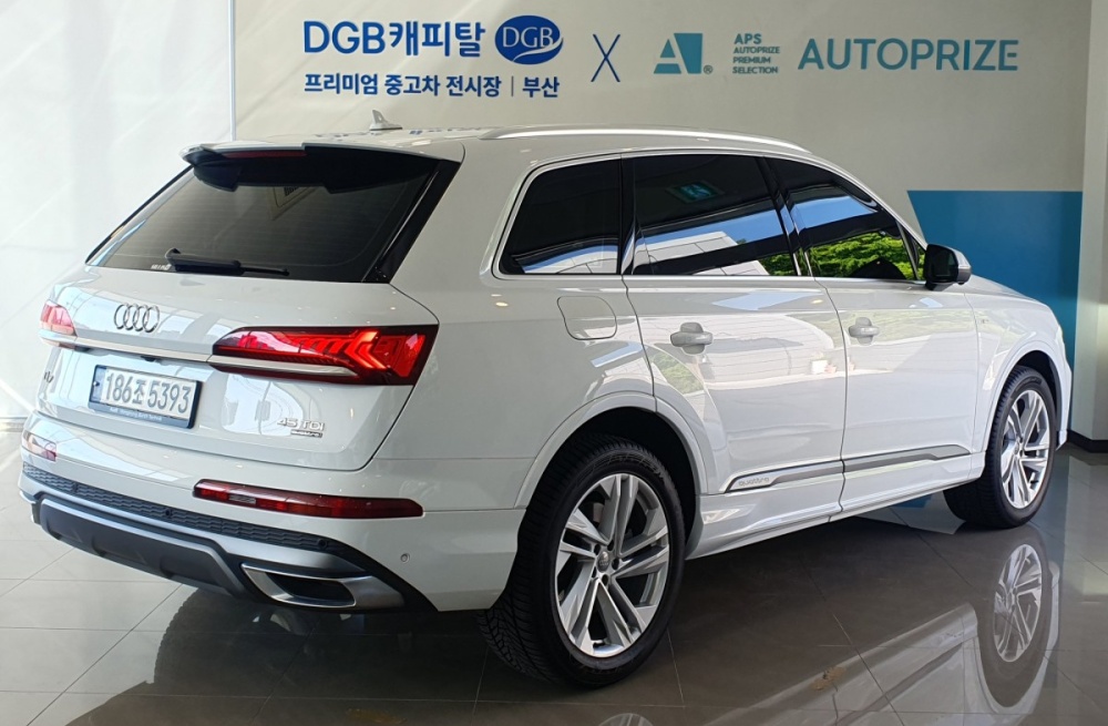 Audi Q7 (4M)