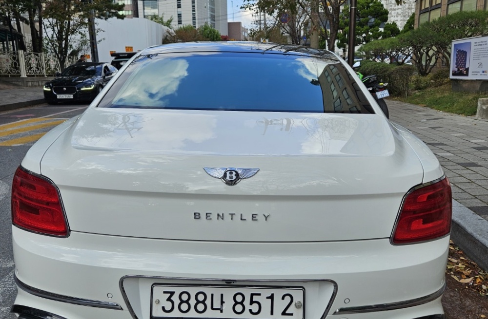 Bentley Flying Spur 3rd generation