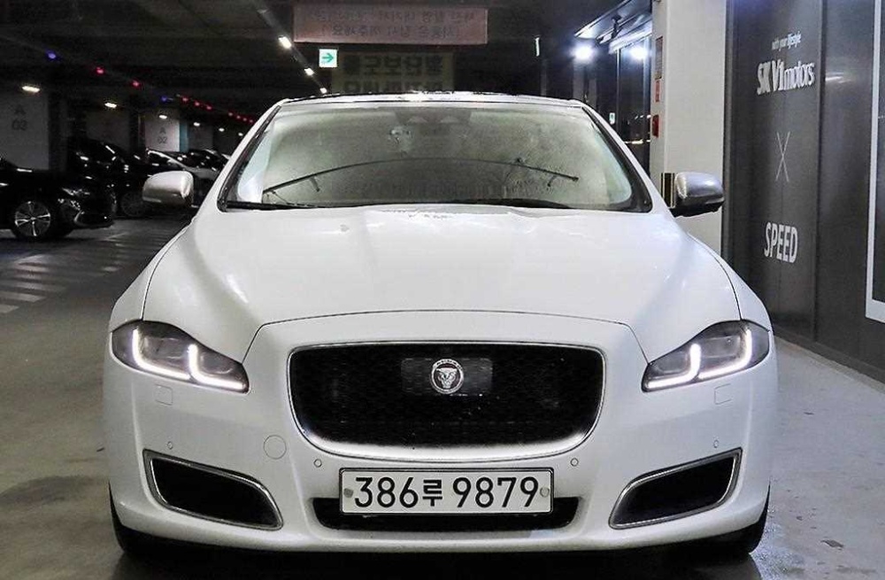 Jaguar All New XJ