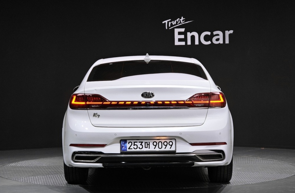 Kia K7 Premier