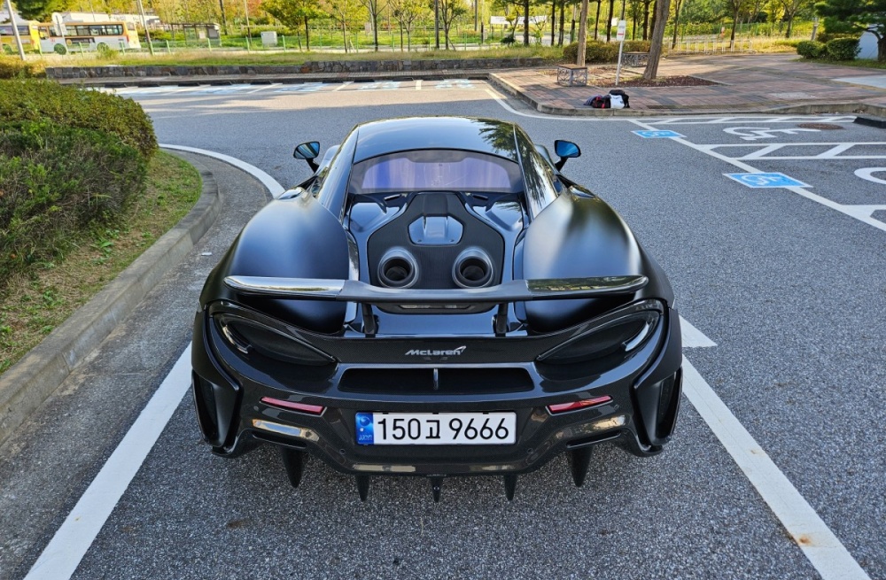 McLaren 600LT