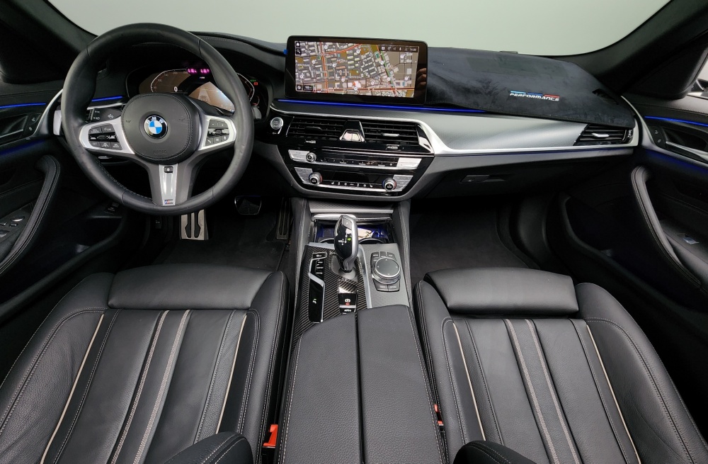 BMW 5 series (G30)