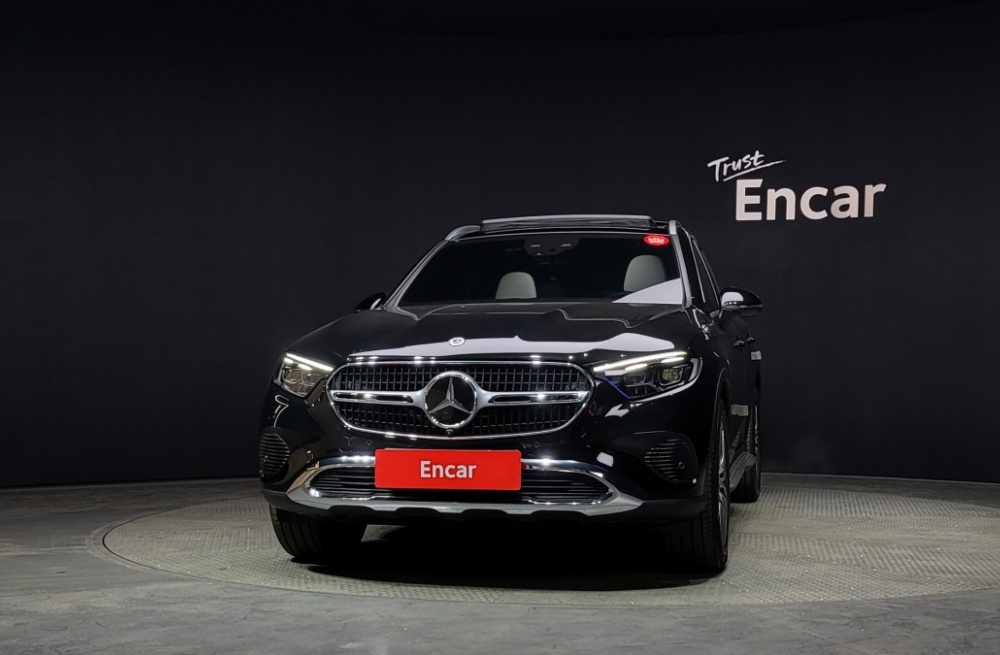 Mercedes-Benz GLC-Class X254