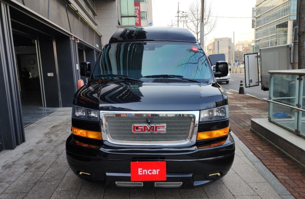 GMC Savannah