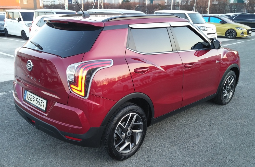 KG Mobility (Ssangyong) Very New Tivoli