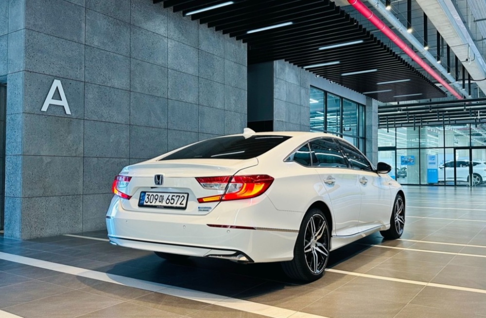 Honda Accord 10th Gen