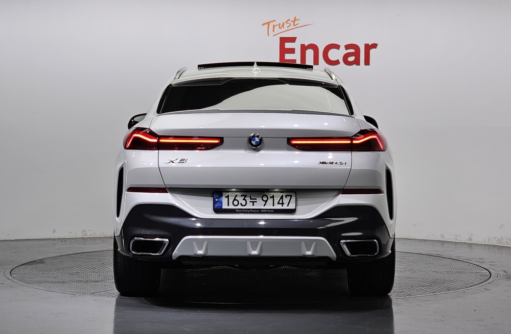 BMW X6 (G06)