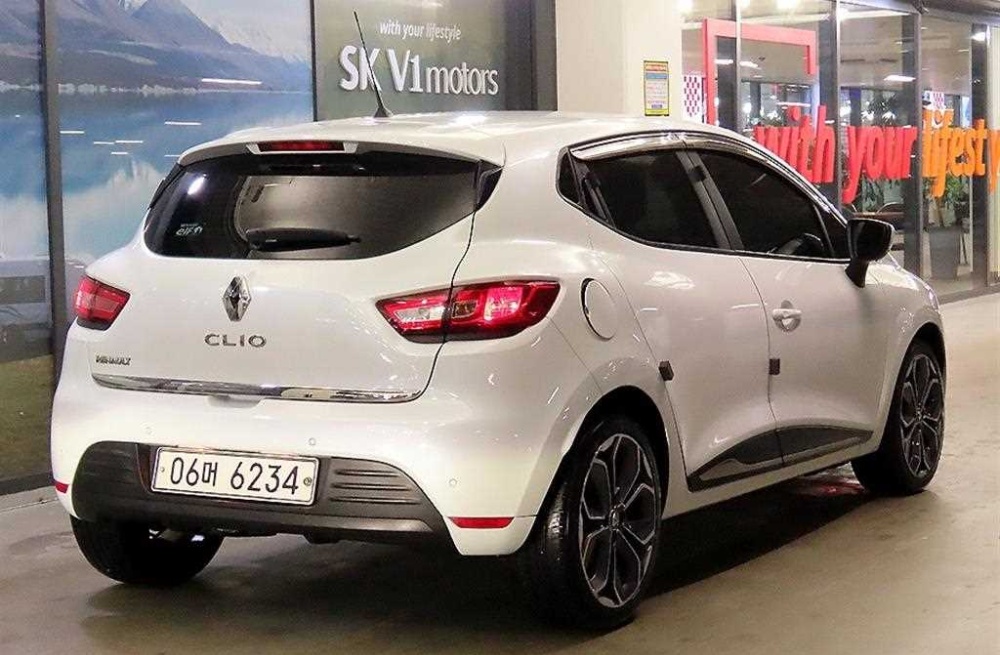 Renault Korea (Samsung) Clio