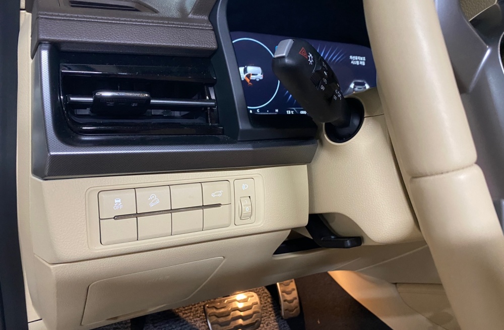 KG Mobility (Ssangyong) Rexton New Arena