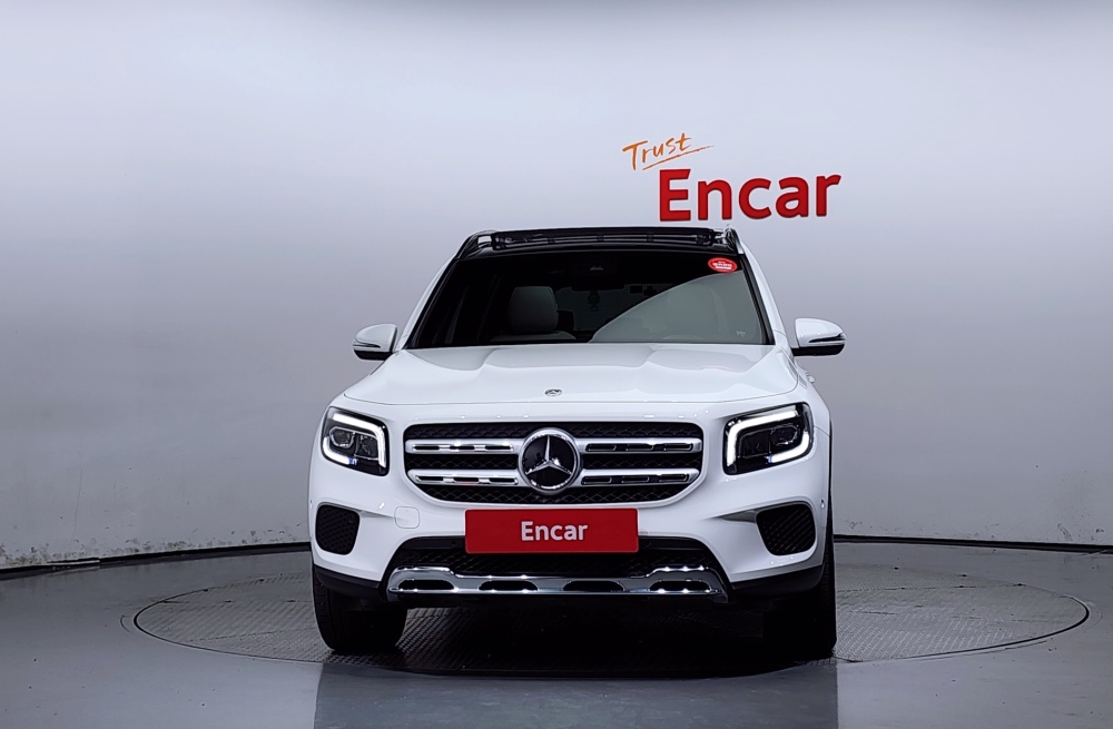 Mercedes-Benz GLB-Class X247