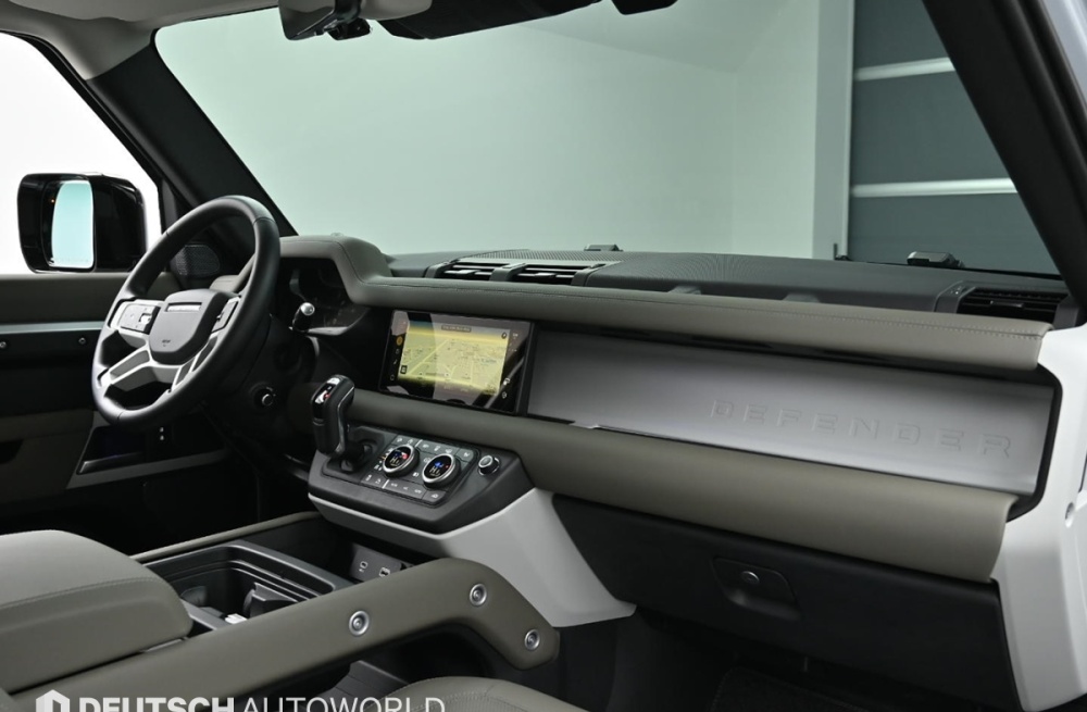Land rover Defender (L663)