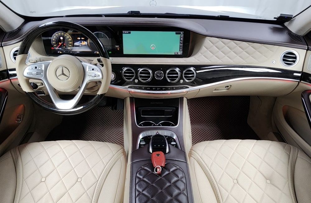 Mercedes-Benz S-Class W222