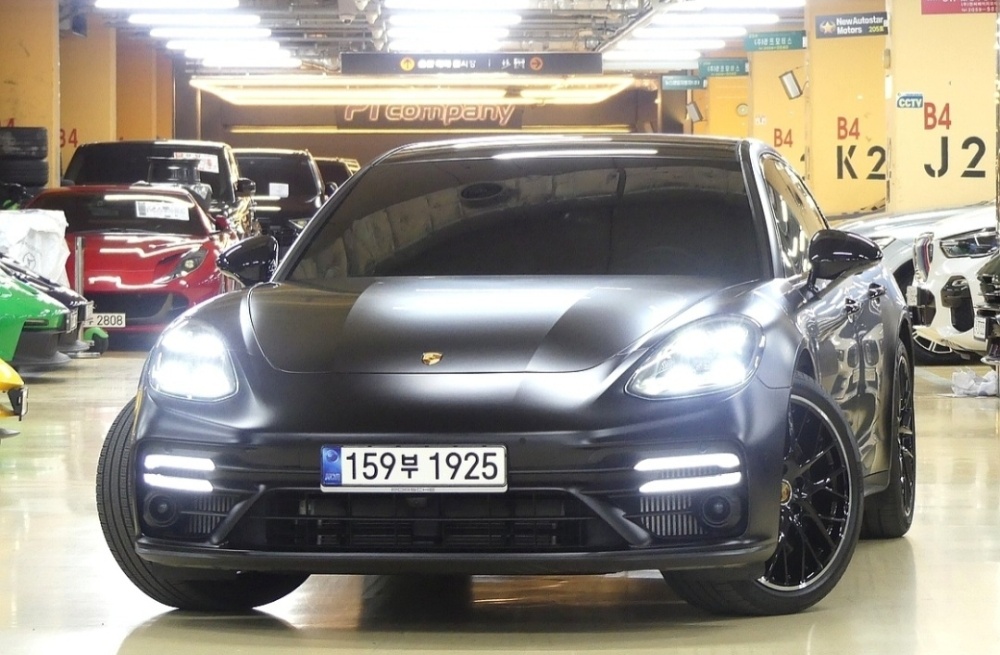 Porsche Panamera (971)