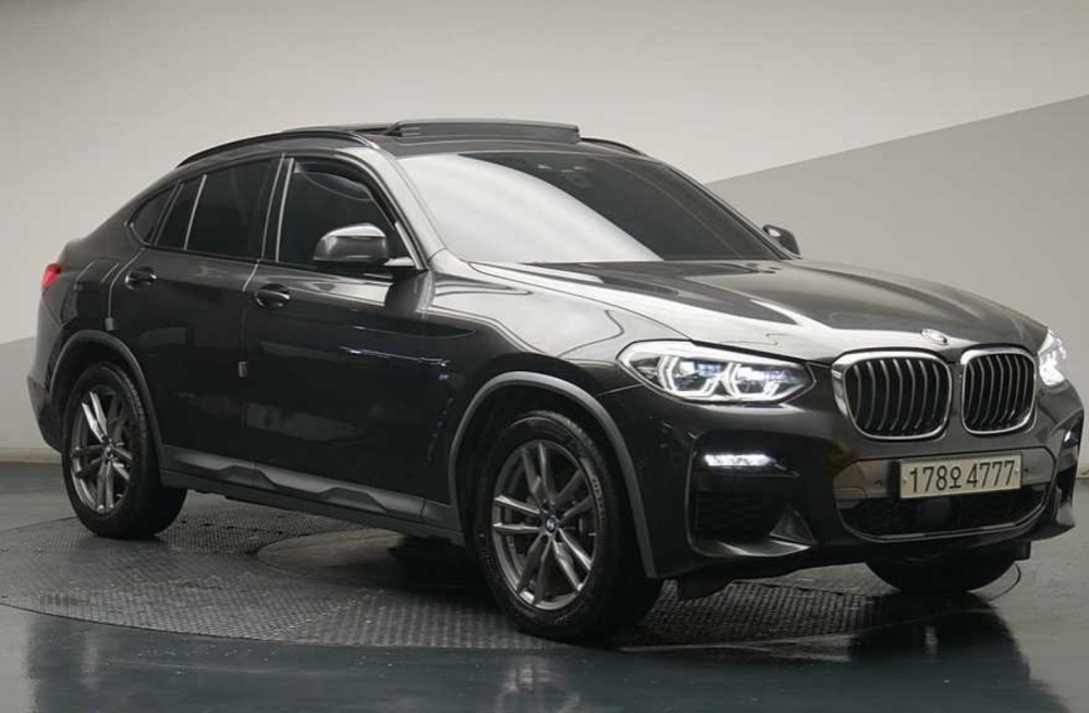 BMW X4 (G02)