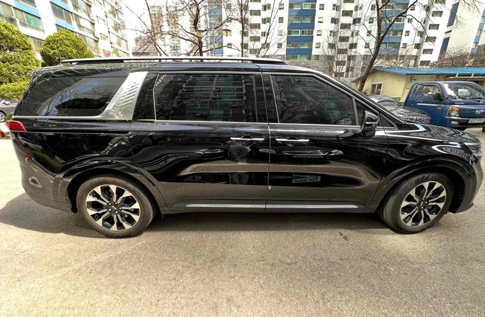 Kia Carnival 4th generation