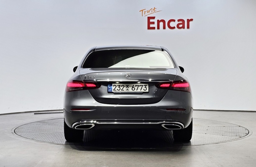 Mercedes-Benz E-Class W213