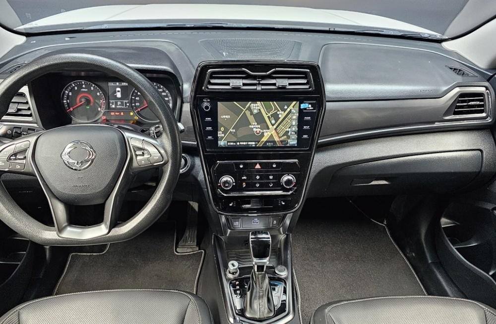 KG Mobility (Ssangyong) Very New Tivoli