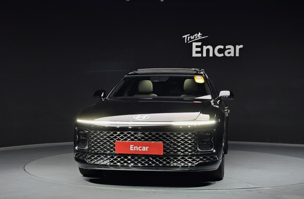 Hyundai Grandeur (GN7)