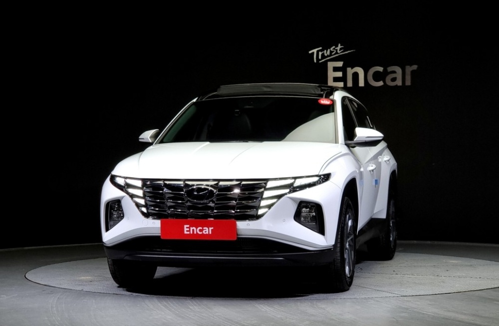 Hyundai The New Tucson Hybrid (NX4)